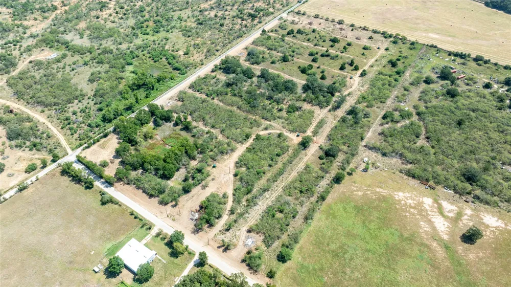1649 Witter Road Dale, TX 78616