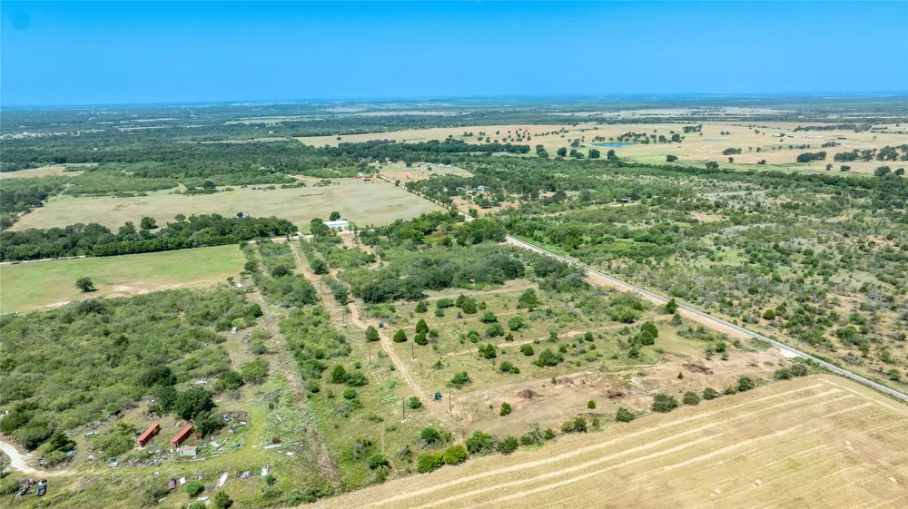 1649 Witter Road Dale, TX 78616
