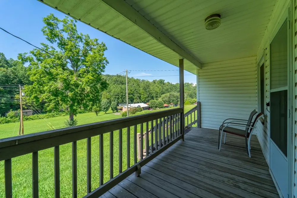 Bidwell Rd Whittier, NC 28789