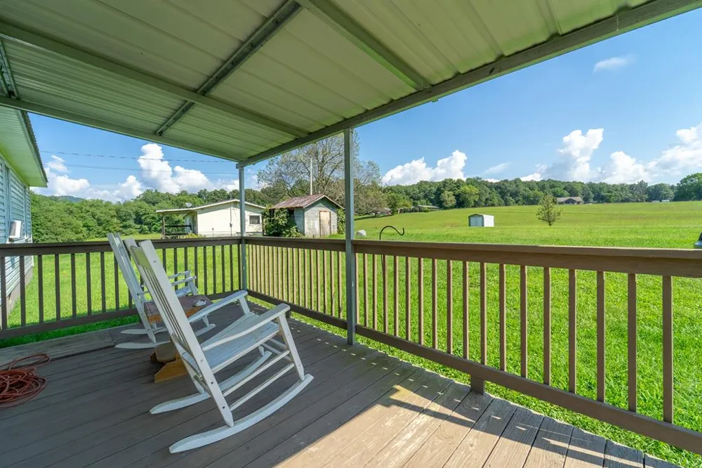 Bidwell Rd Whittier, NC 28789