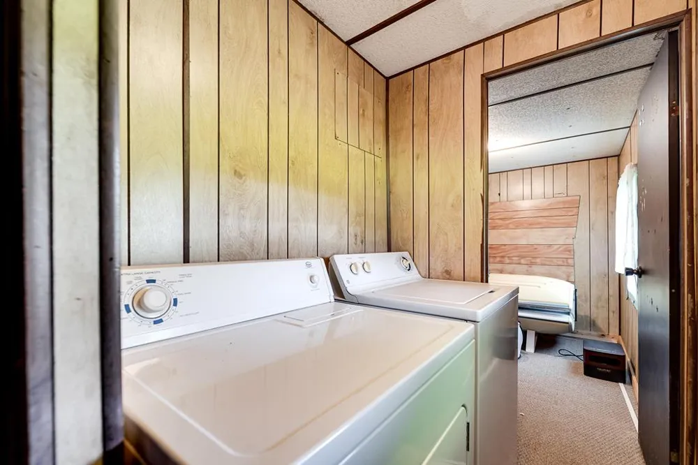 Bidwell Rd Whittier, NC 28789