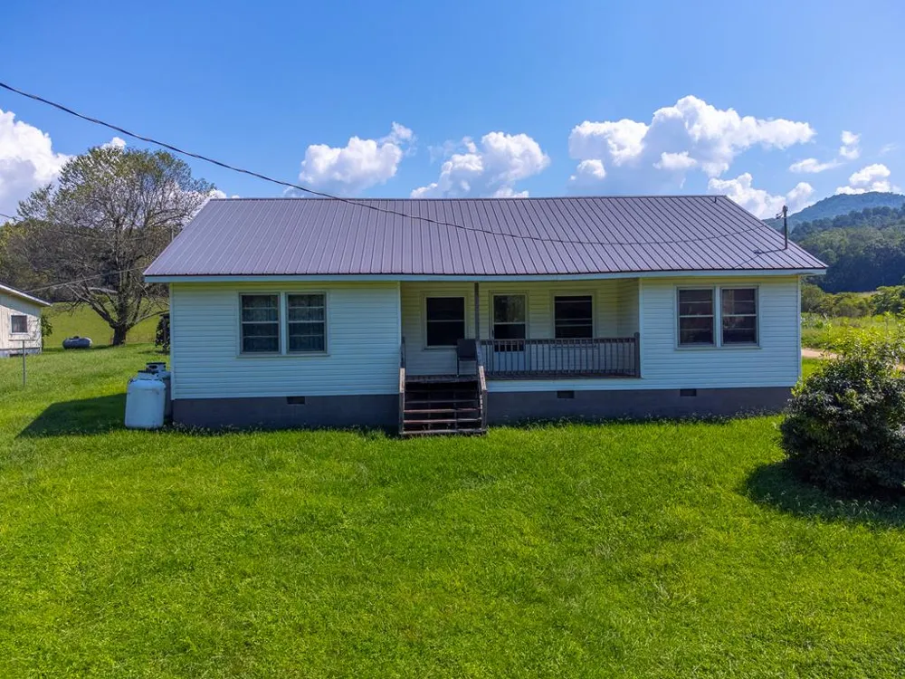 Bidwell Rd Whittier, NC 28789