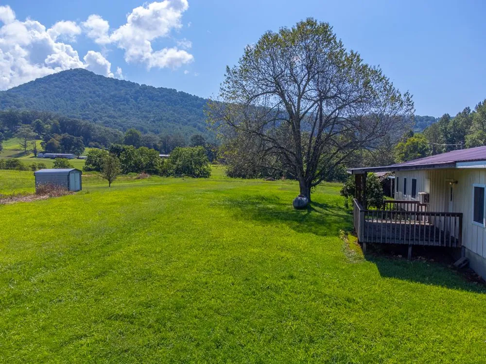 Bidwell Rd Whittier, NC 28789