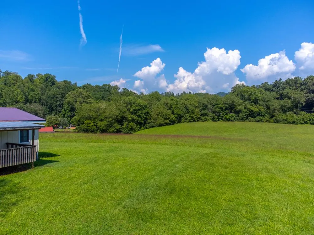 Bidwell Rd Whittier, NC 28789