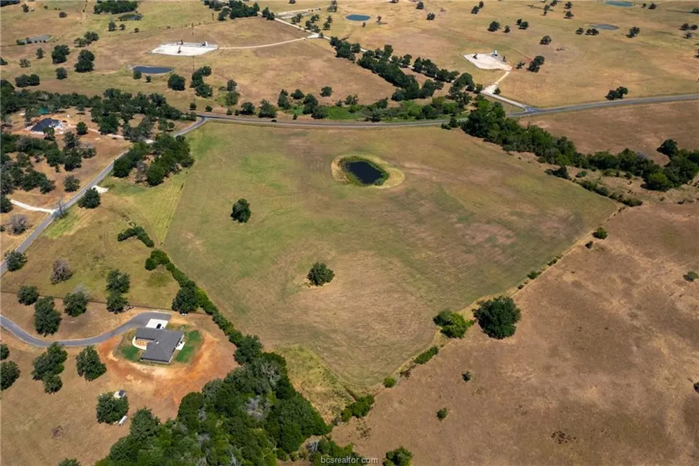 28 FM 166 Caldwell, TX 77836
