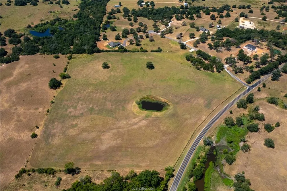 28 FM 166 Caldwell, TX 77836