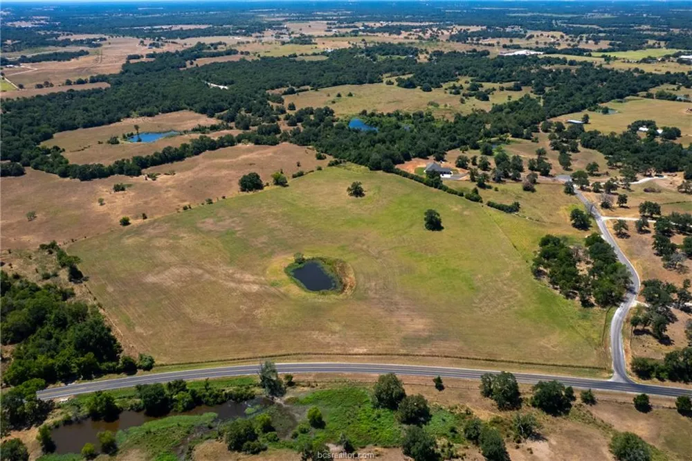 28 FM 166 Caldwell, TX 77836