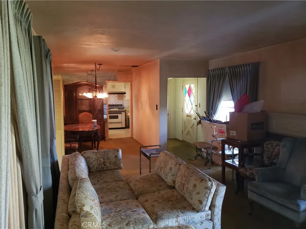 9406 La Rosa Drive Temple City, CA 91780