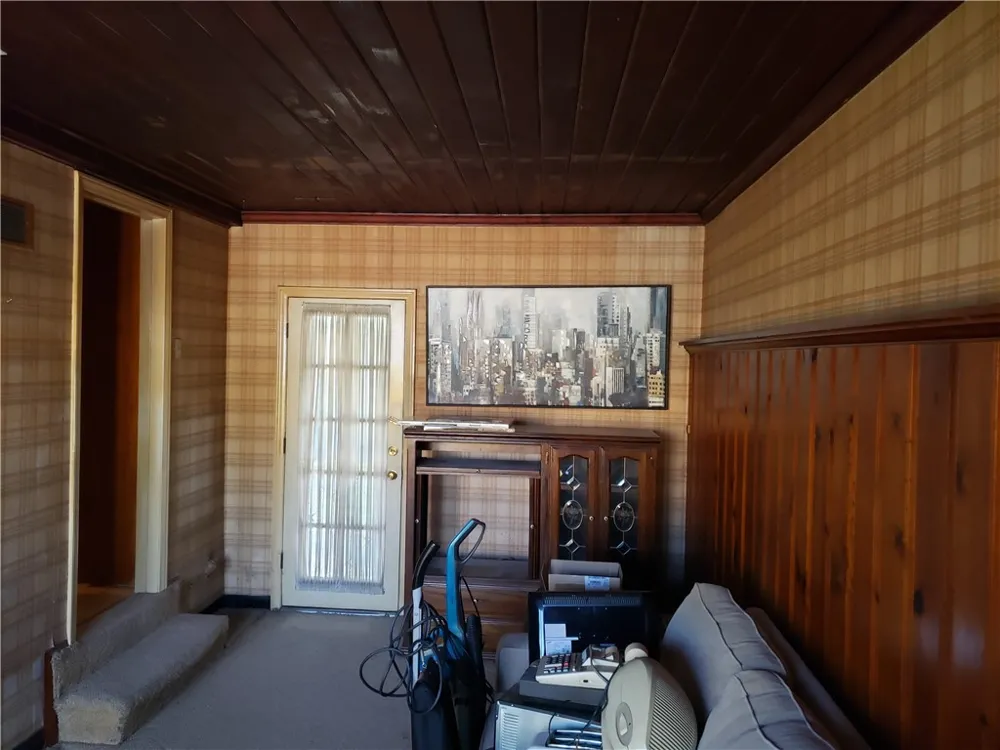 9406 La Rosa Drive Temple City, CA 91780