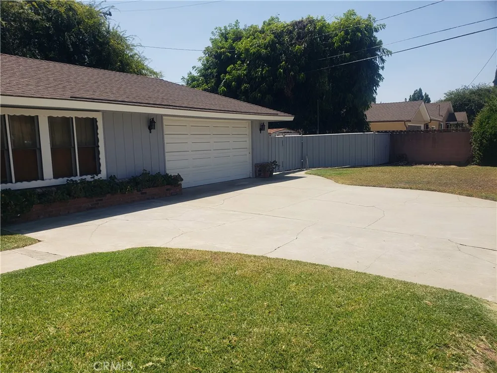 9406 La Rosa Drive Temple City, CA 91780