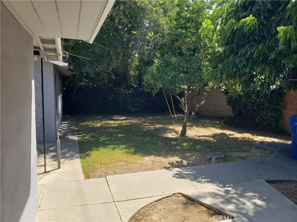 9406 La Rosa Drive Temple City, CA 91780