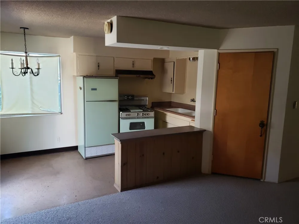 9406 La Rosa Drive Temple City, CA 91780