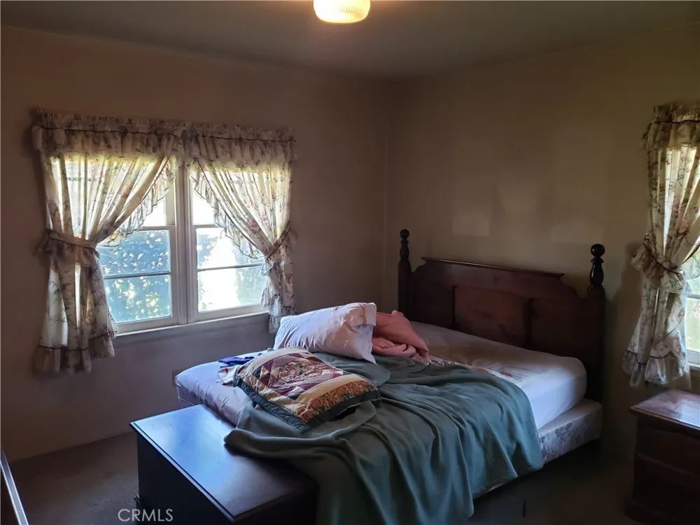 9406 La Rosa Drive Temple City, CA 91780