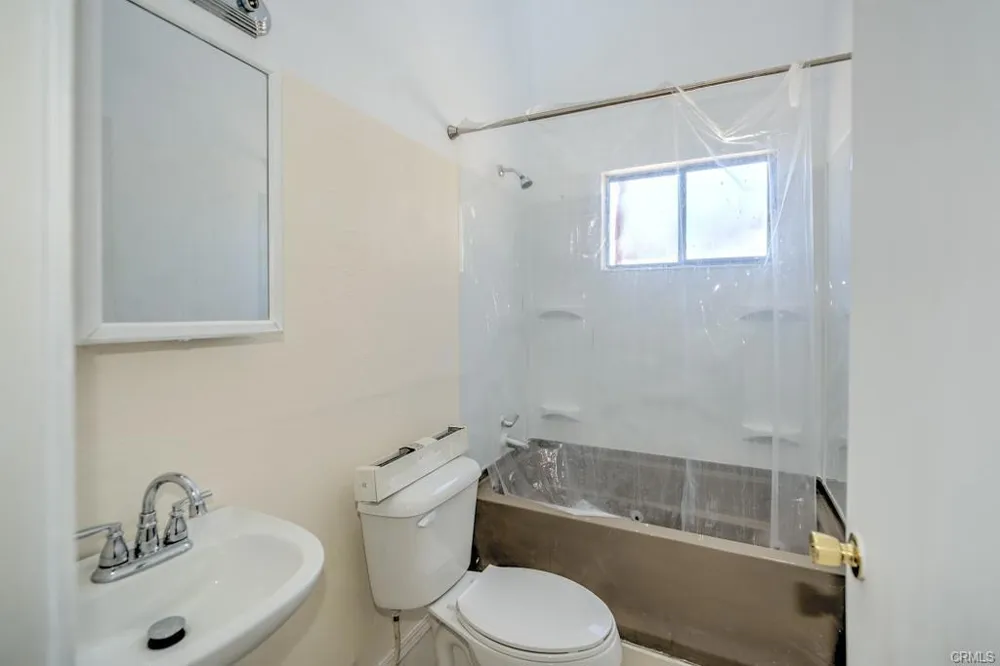 2399 Indian Hill Road Clearlake Oaks, CA 95423