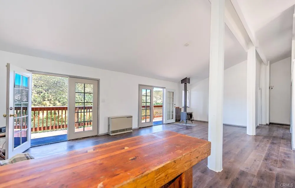 2399 Indian Hill Road Clearlake Oaks, CA 95423