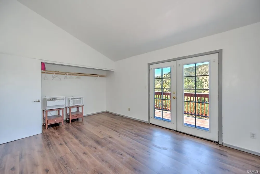 2399 Indian Hill Road Clearlake Oaks, CA 95423