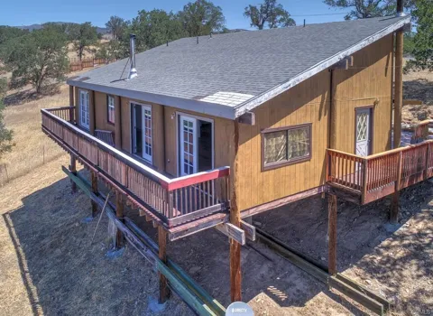 2399 Indian Hill Road
