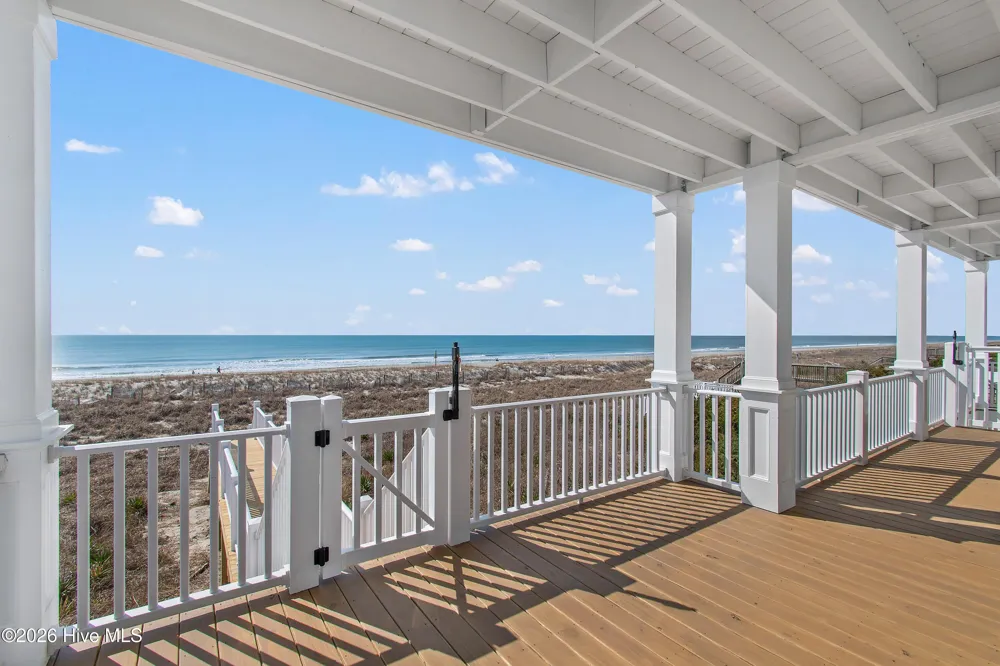 105 Ocean Boulevard W Holden Beach, NC 28462
