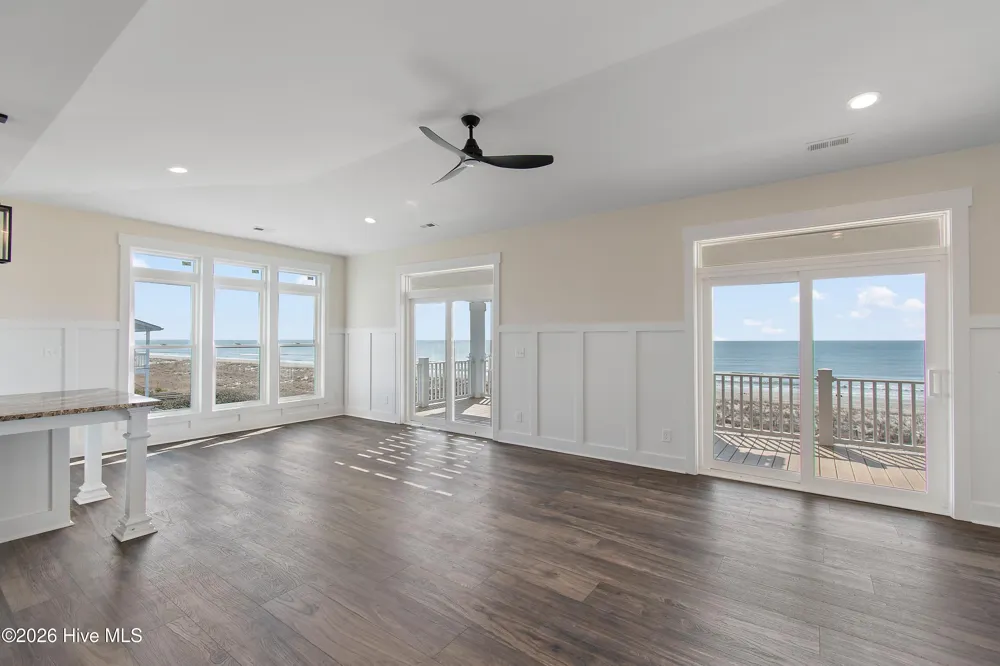 105 Ocean Boulevard W Holden Beach, NC 28462