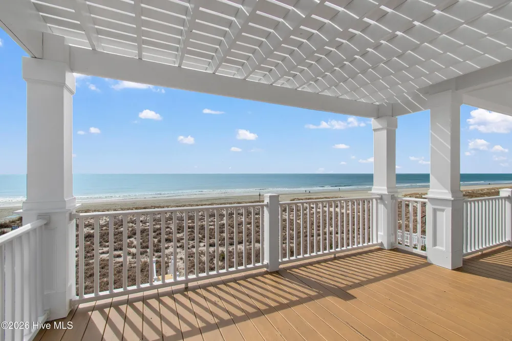 105 Ocean Boulevard W Holden Beach, NC 28462