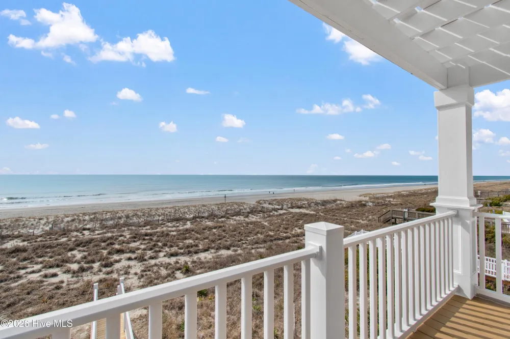 105 Ocean Boulevard W Holden Beach, NC 28462