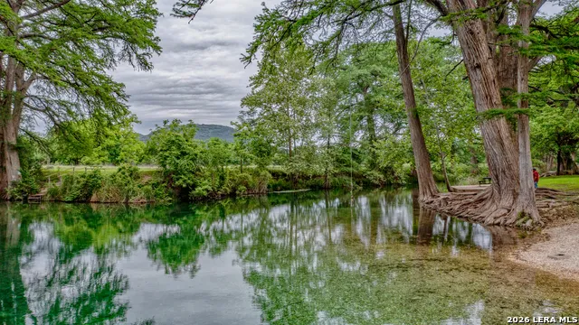 000 Leinweber Dr. Leakey, TX 78873