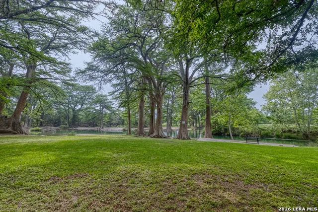 000 Leinweber Dr. Leakey, TX 78873