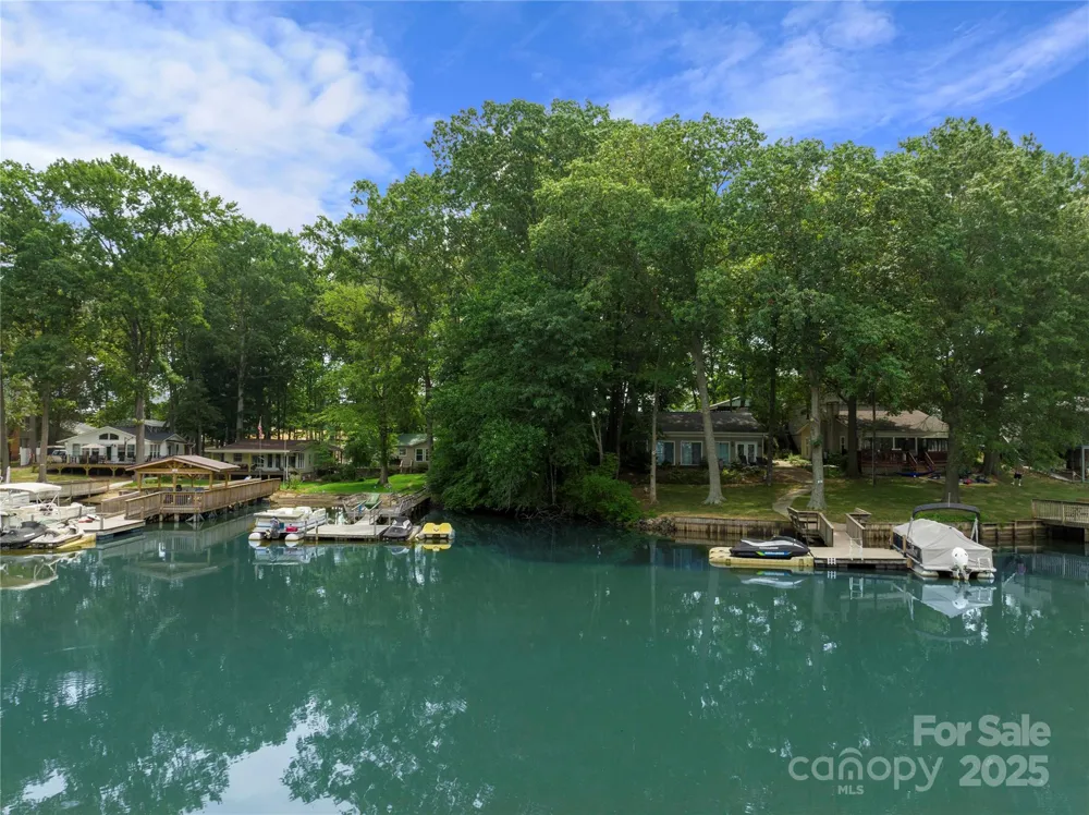 1349 Hickory Point Drive Lexington, NC 27292