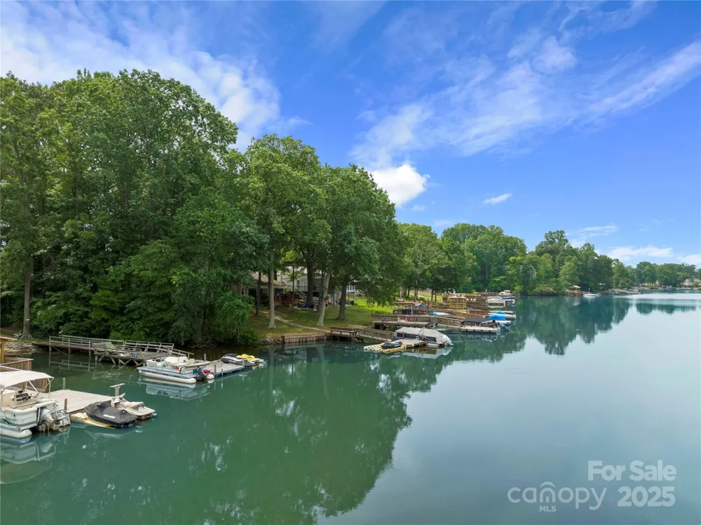1349 Hickory Point Drive Lexington, NC 27292
