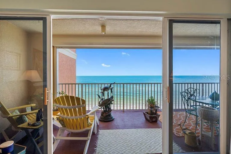 16550 GULF BOULEVARD #545 North Redington Beach, FL 33708