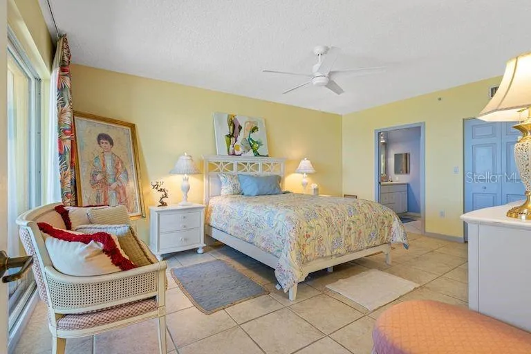 16550 GULF BOULEVARD #545 North Redington Beach, FL 33708