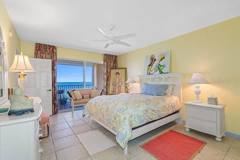 16550 GULF BOULEVARD #545 North Redington Beach, FL 33708