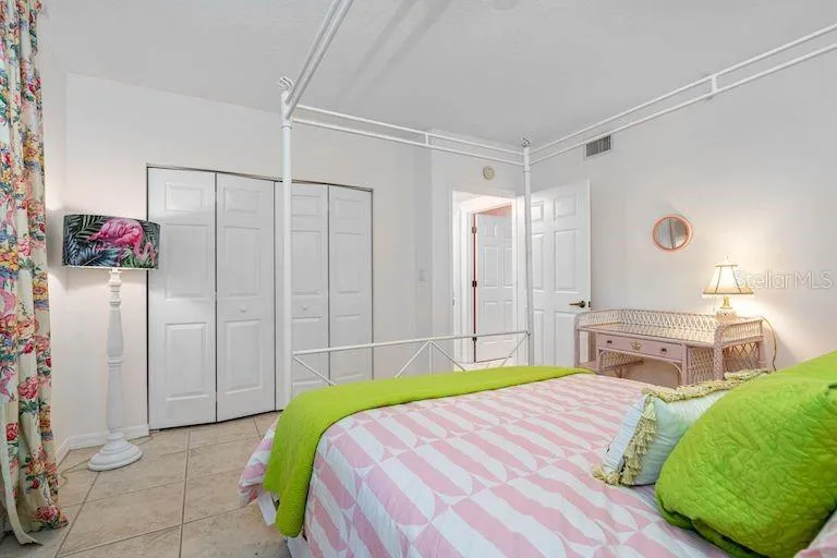 16550 GULF BOULEVARD #545 North Redington Beach, FL 33708
