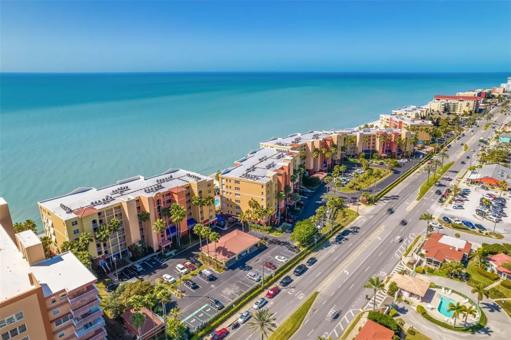 16550 GULF BOULEVARD #545 North Redington Beach, FL 33708