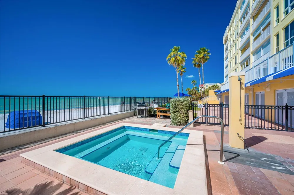 16550 GULF BOULEVARD #545 North Redington Beach, FL 33708