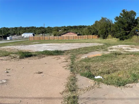 2320 Highway 180 W