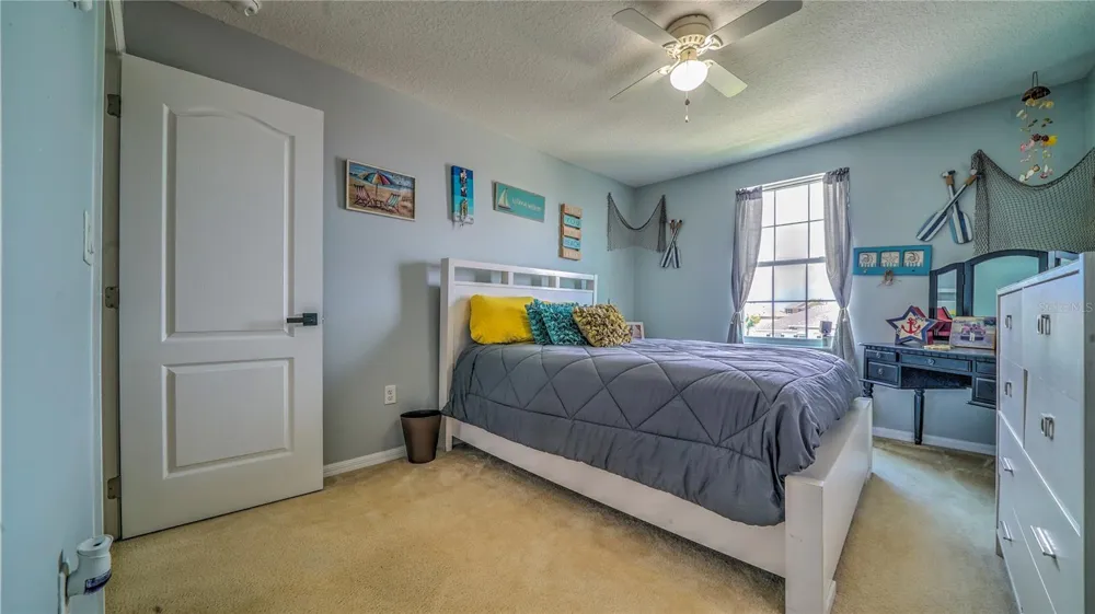 2015 BARSTOW LANE Dundee, FL 33838