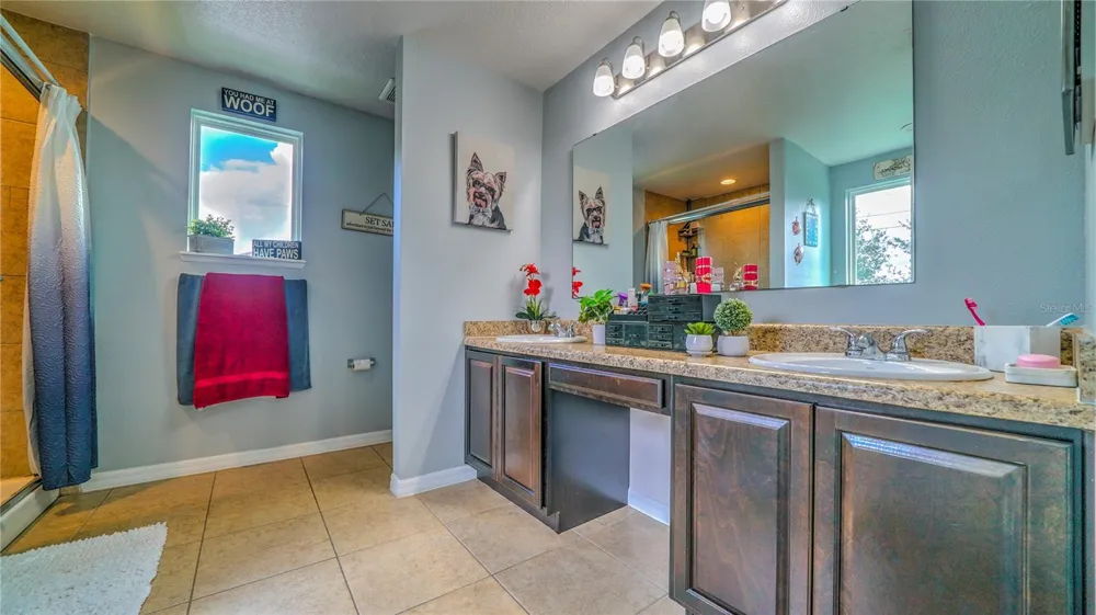 2015 BARSTOW LANE Dundee, FL 33838