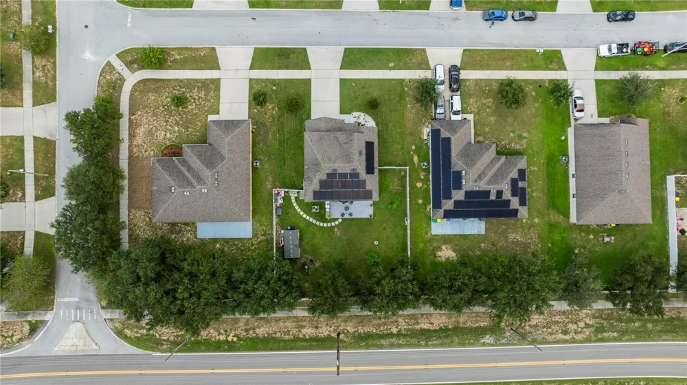2015 BARSTOW LANE Dundee, FL 33838