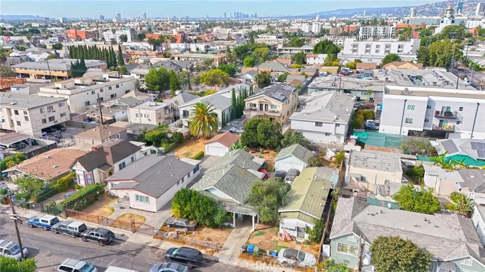 1265 Harvard Boulevard Los Angeles, CA 90029