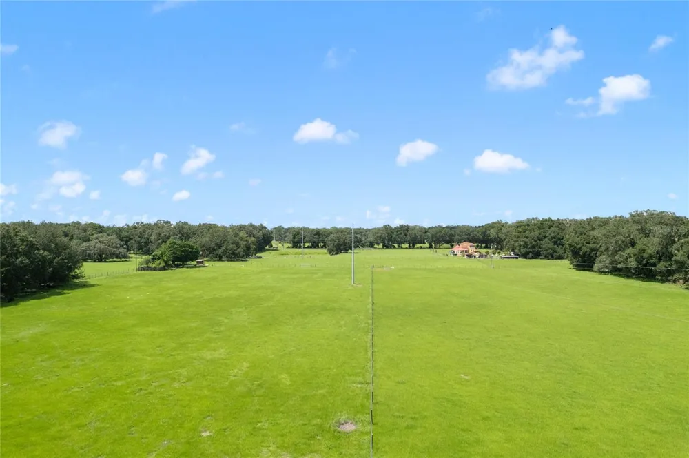 CR 552 Bushnell, FL 33513