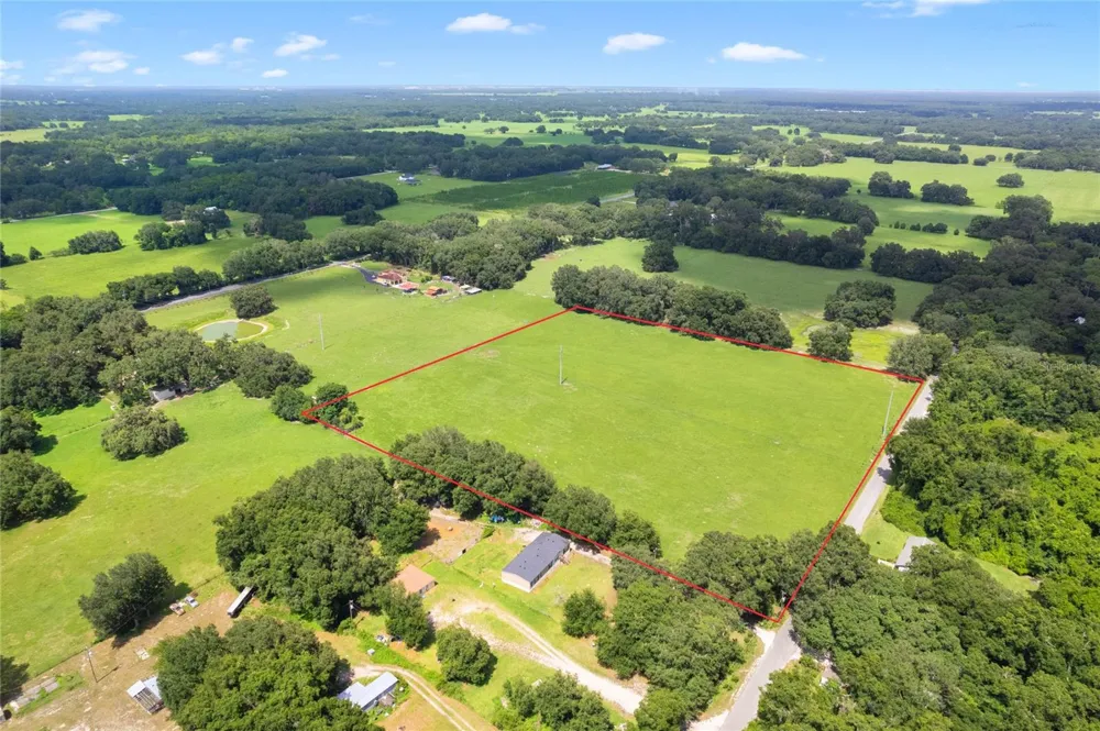 CR 552 Bushnell, FL 33513