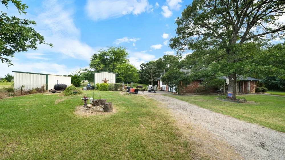 19531 COUNTY ROAD 4056 Kemp, TX 75143