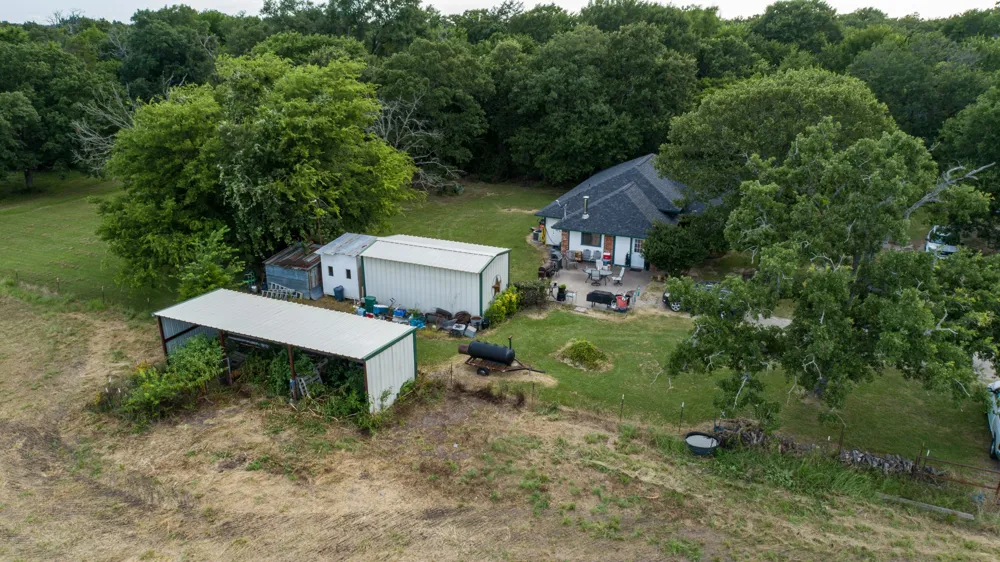 19531 COUNTY ROAD 4056 Kemp, TX 75143