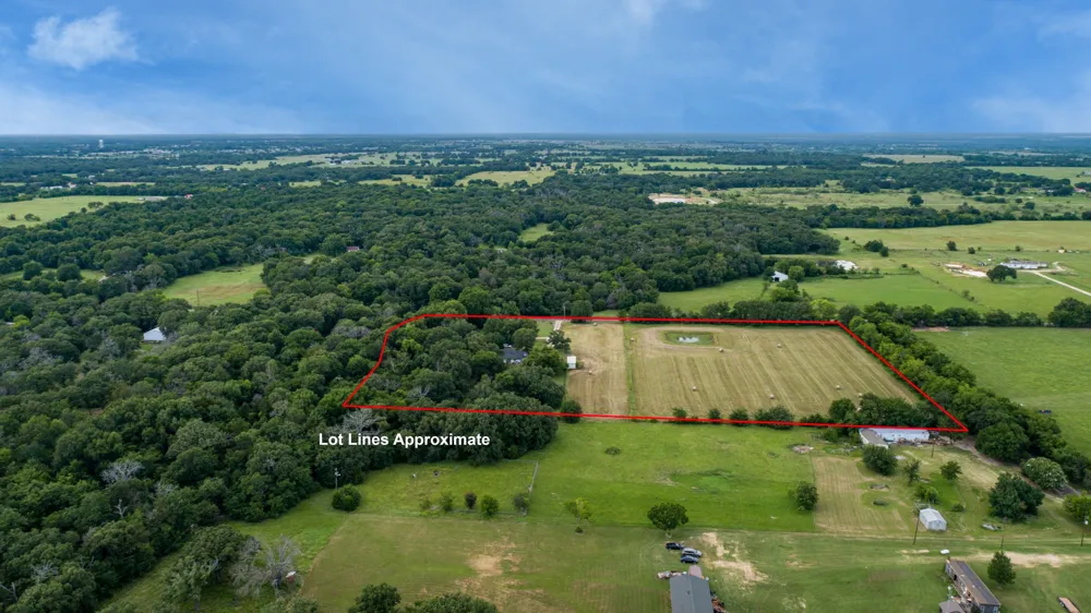 19531 COUNTY ROAD 4056 Kemp, TX 75143