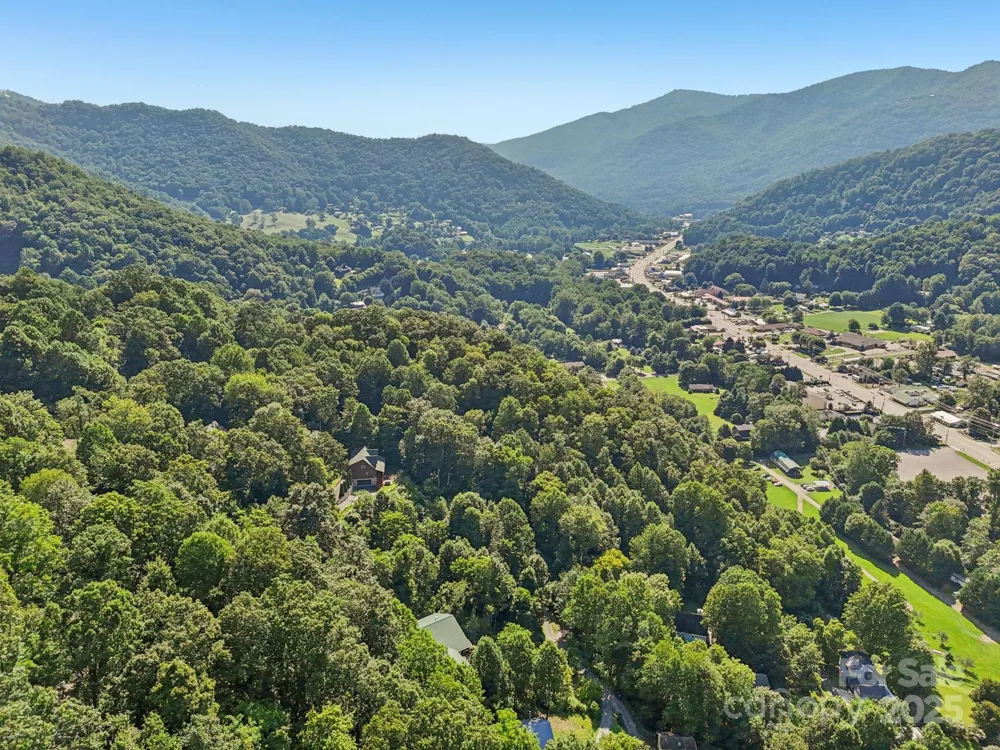 50 Slim Ridge Maggie Valley, NC 28751