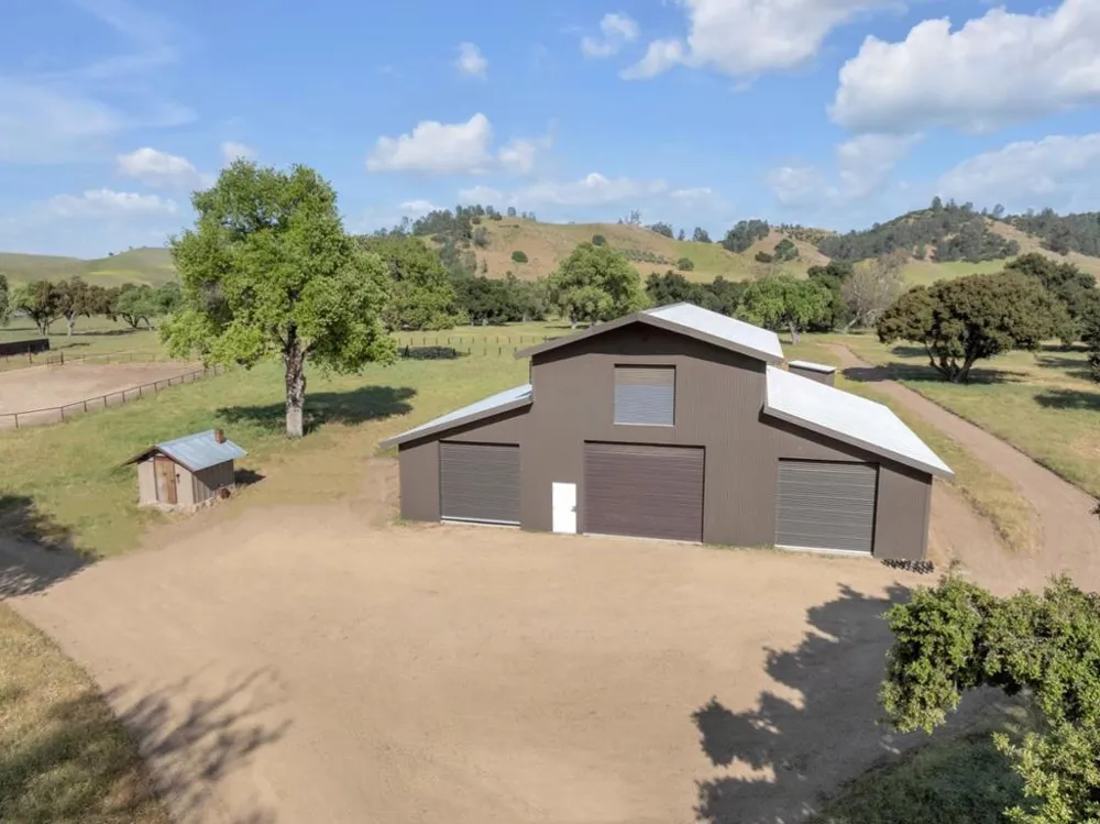 770 Limekiln Road Hollister, CA 95023