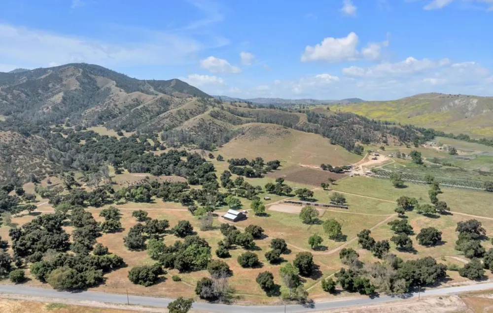 770 Limekiln Road Hollister, CA 95023