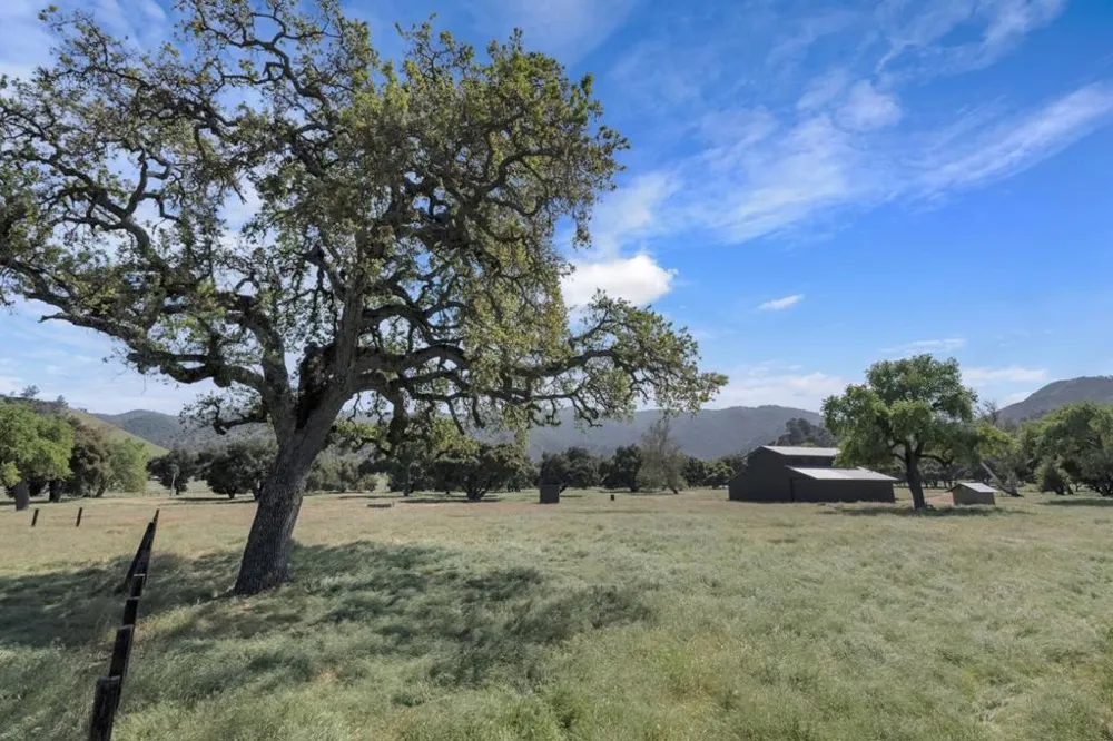 770 Limekiln Road Hollister, CA 95023