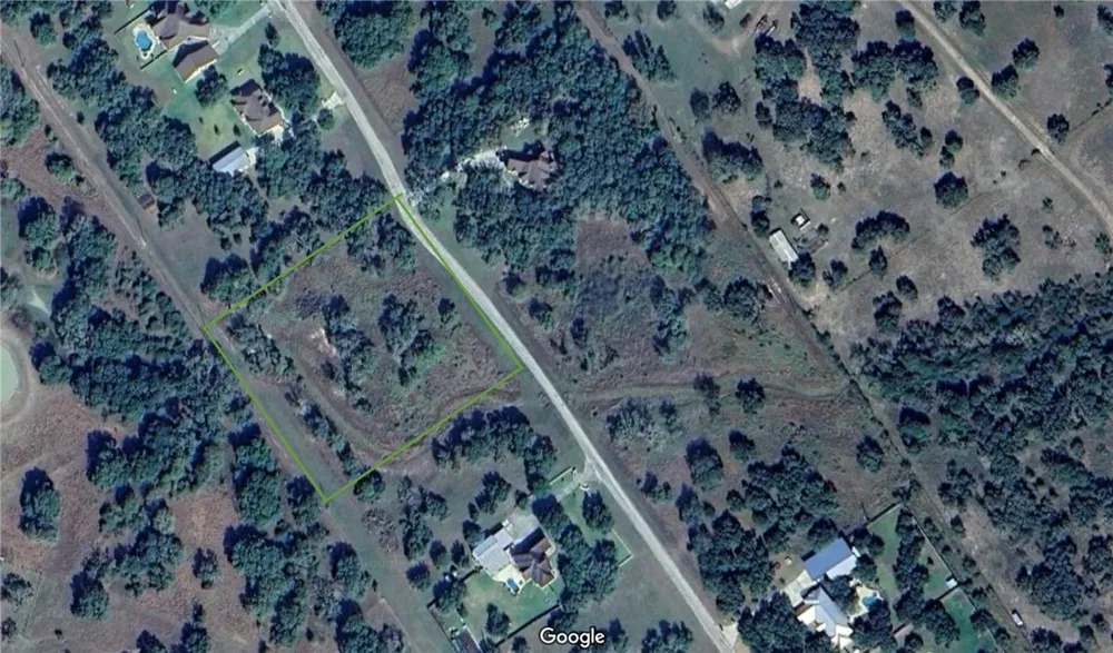 225 Pura Vida Inez, TX 77968
